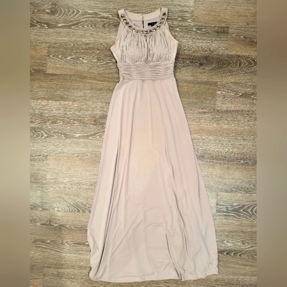 Sangria maxi dress with embellishments
